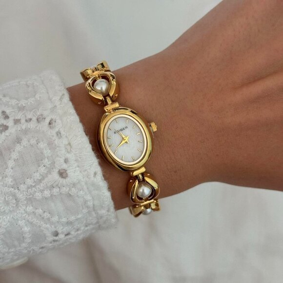American Vintage Accessories - Sku:0467 cute vintage style gold mini watch bracelet with pearls + in a gift bag